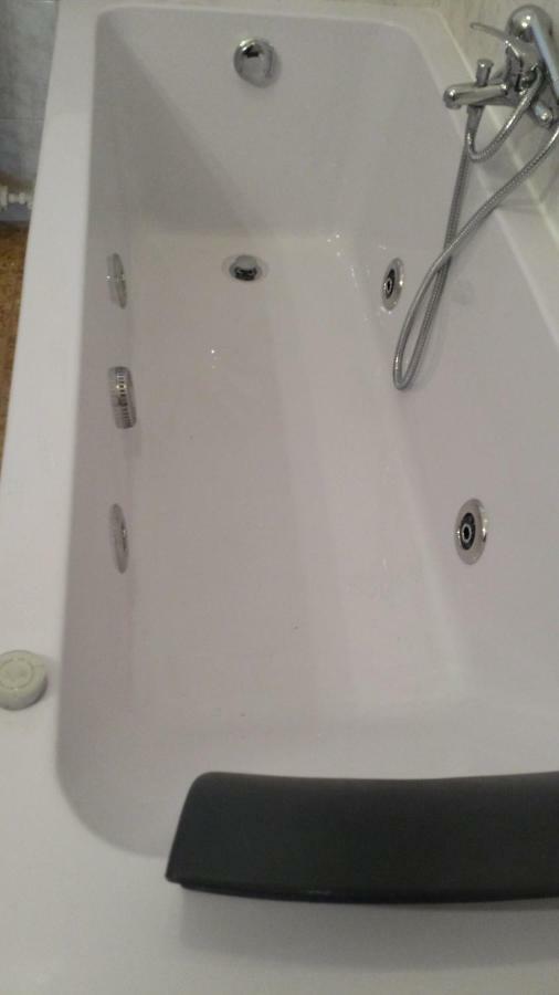 B&B Scalinata Leopardi Ascoli Piceno Bagian luar foto
